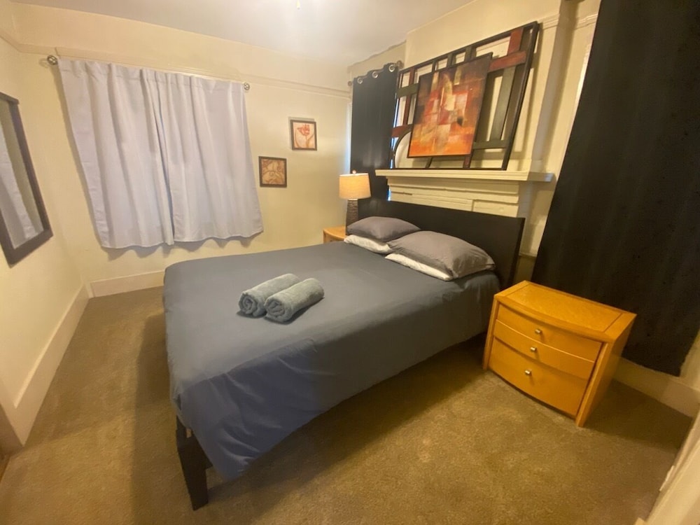 This Apartment Is A 1 Bedroom(s), 1 Bathrooms, Located In San Diego, Ca. - Sherman Heights - San Diego