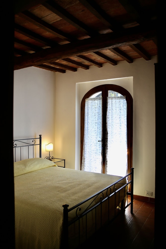 Villa Santa Maddalena - Piano Terreno - Chiusi