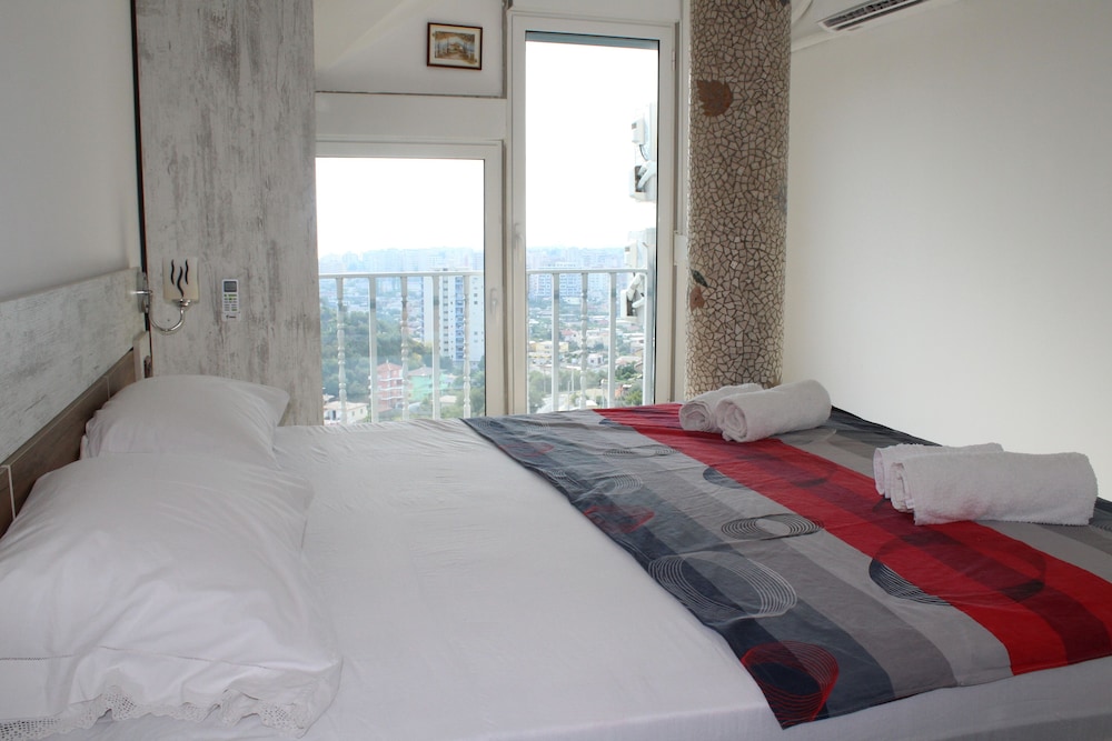 Apartment Among Olive Trees With Sea View - Vlorë
