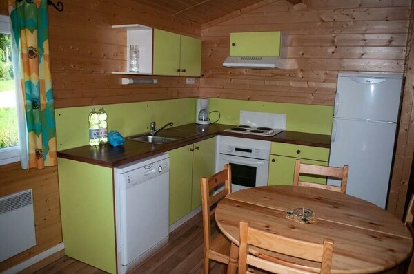 Camping Les Vosges Du Nord*** - Chalet Zen Confort 3 Rooms 4 People - Oberbronn