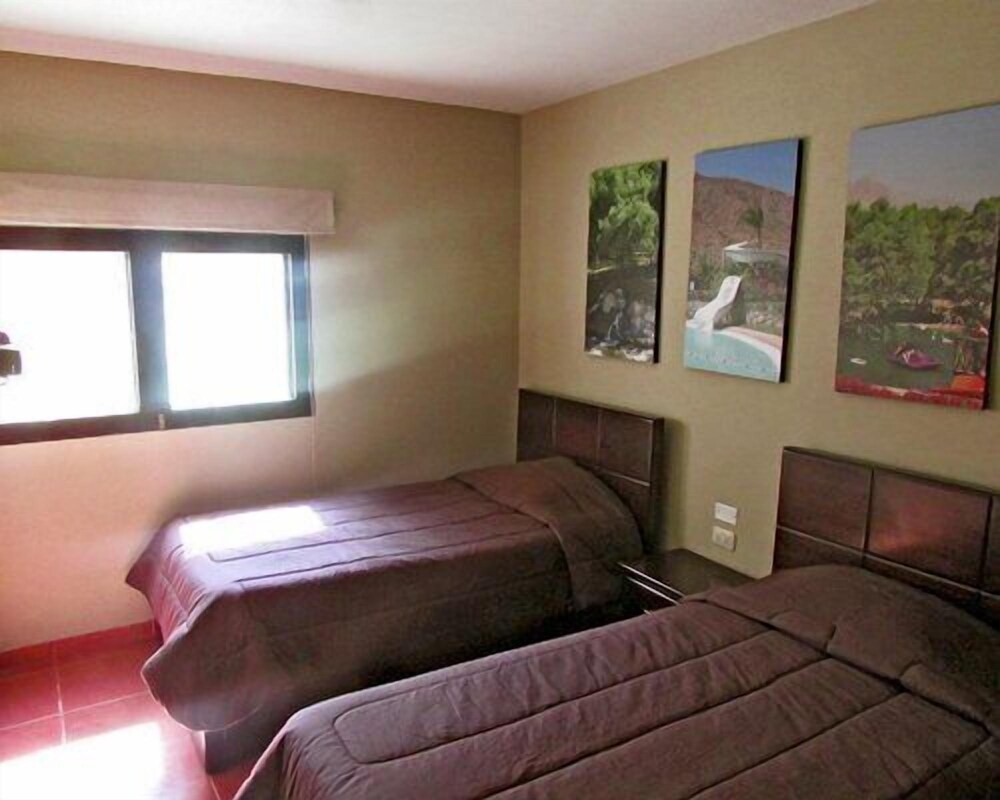 Beautiful 2 Bedroom Unit At Resort, Sleeps 6 - Junín