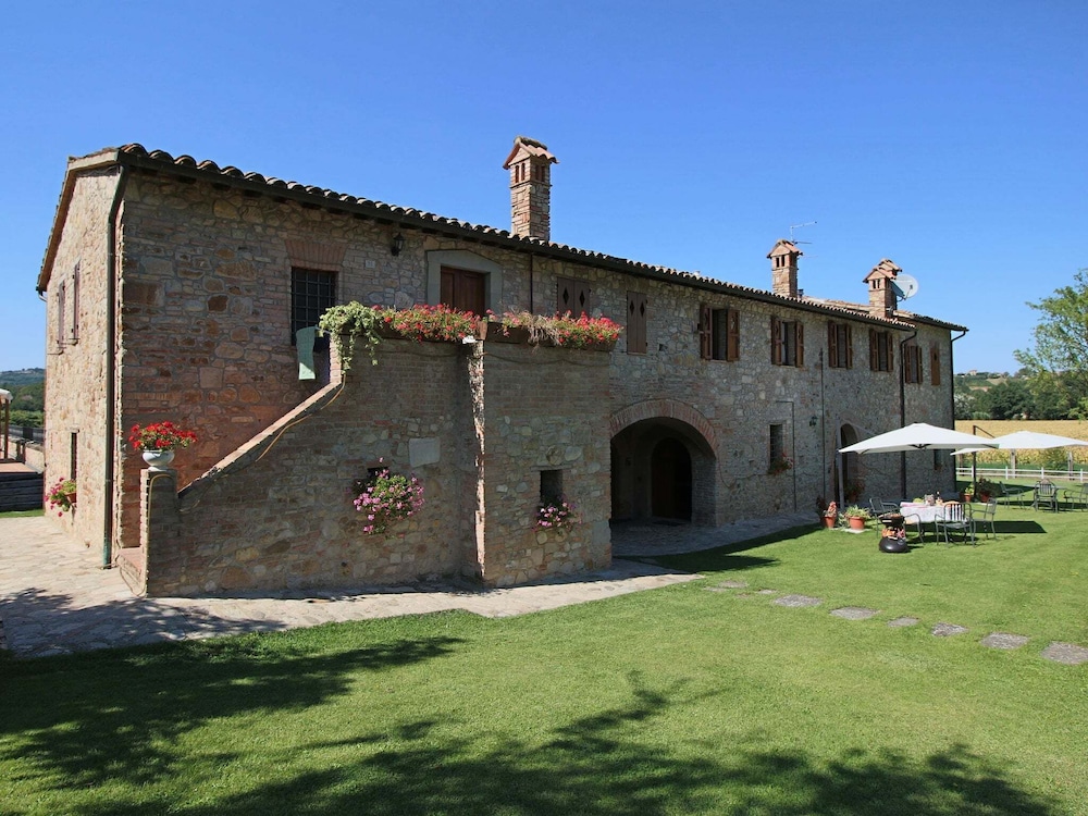 Charming Cottage in Pian di San Martino with Swimming Pool - Todi