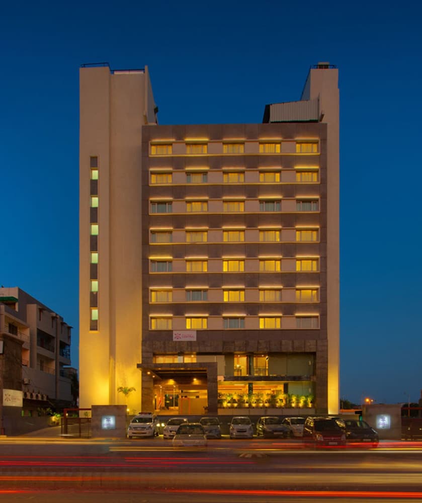 瓦都达拉皇家兰花中央酒店 - 古吉拉特邦