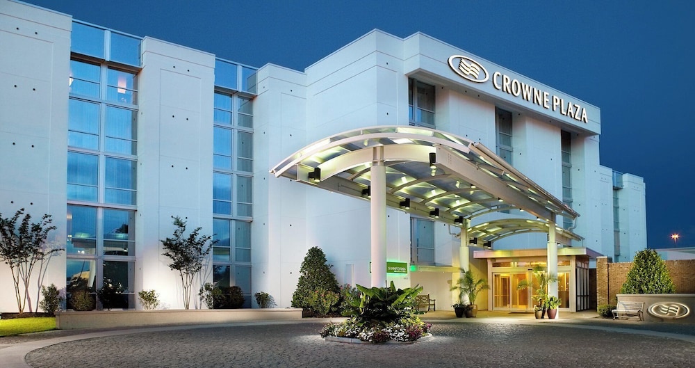 Crowne Plaza Charleston Airport - Conv Ctr, An Ihg Hotel - Hanahan, SC