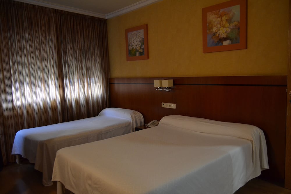 Hotel Hhb Pontevedra Confort - Pontevedra