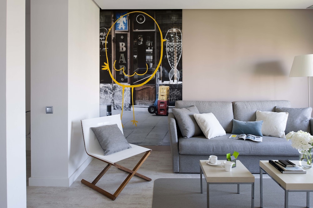 Eric Vökel Boutique Apartments - Gran Vía Suites - Esplugues de Llobregat