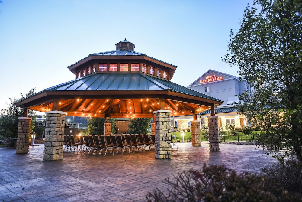 Holiday Inn Express Hotel & Suites Watertown - Thousand Islands, An Ihg Hotel - Watertown, NY