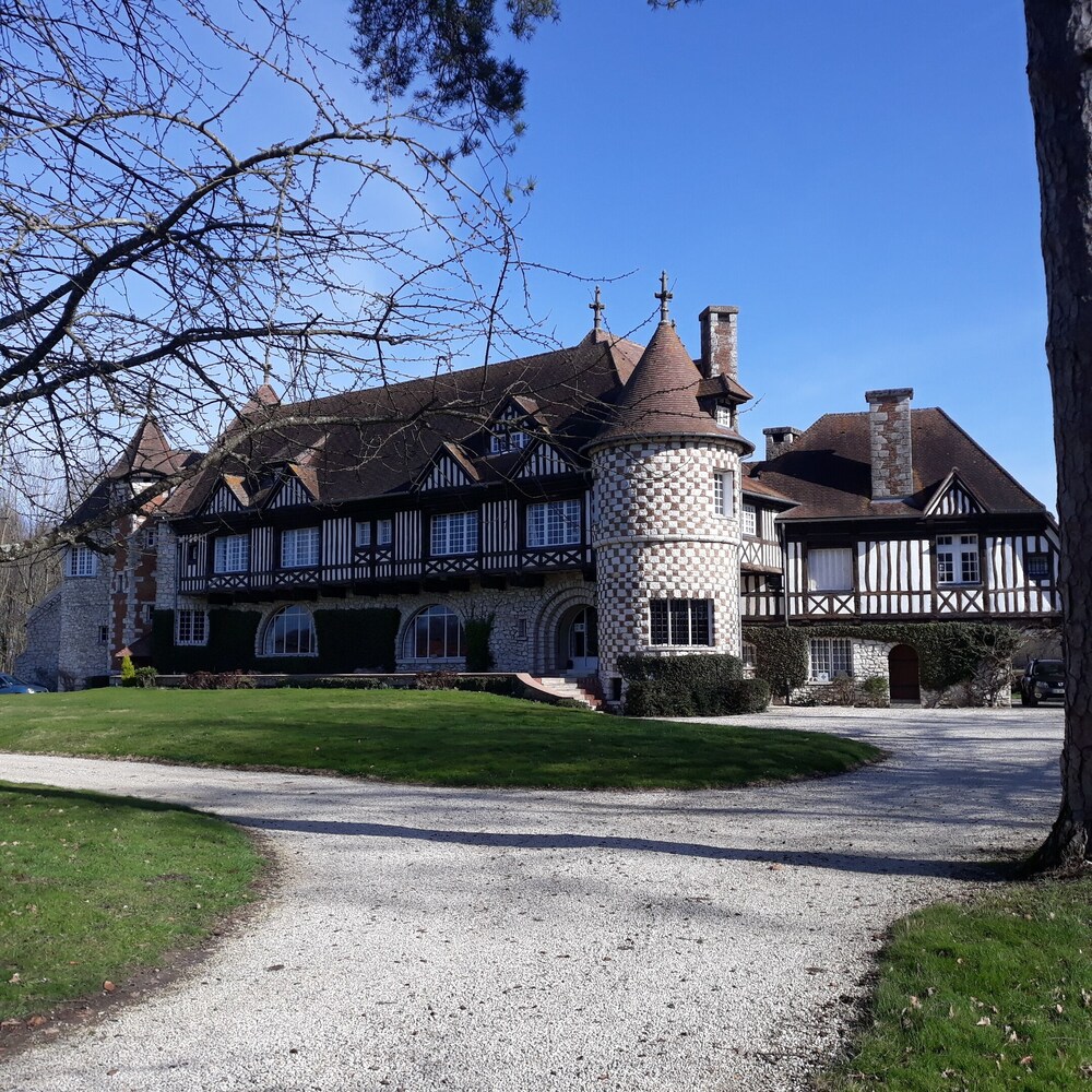 Chambres D'hôtes Le Manoir De Beaumarchais - Fontenay-Trésigny