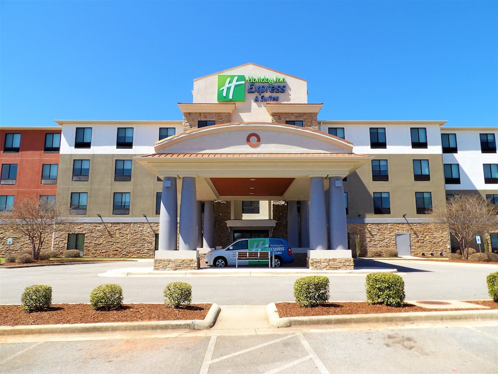 Holiday Inn Express & Suites - Huntsville Airport - Alabama