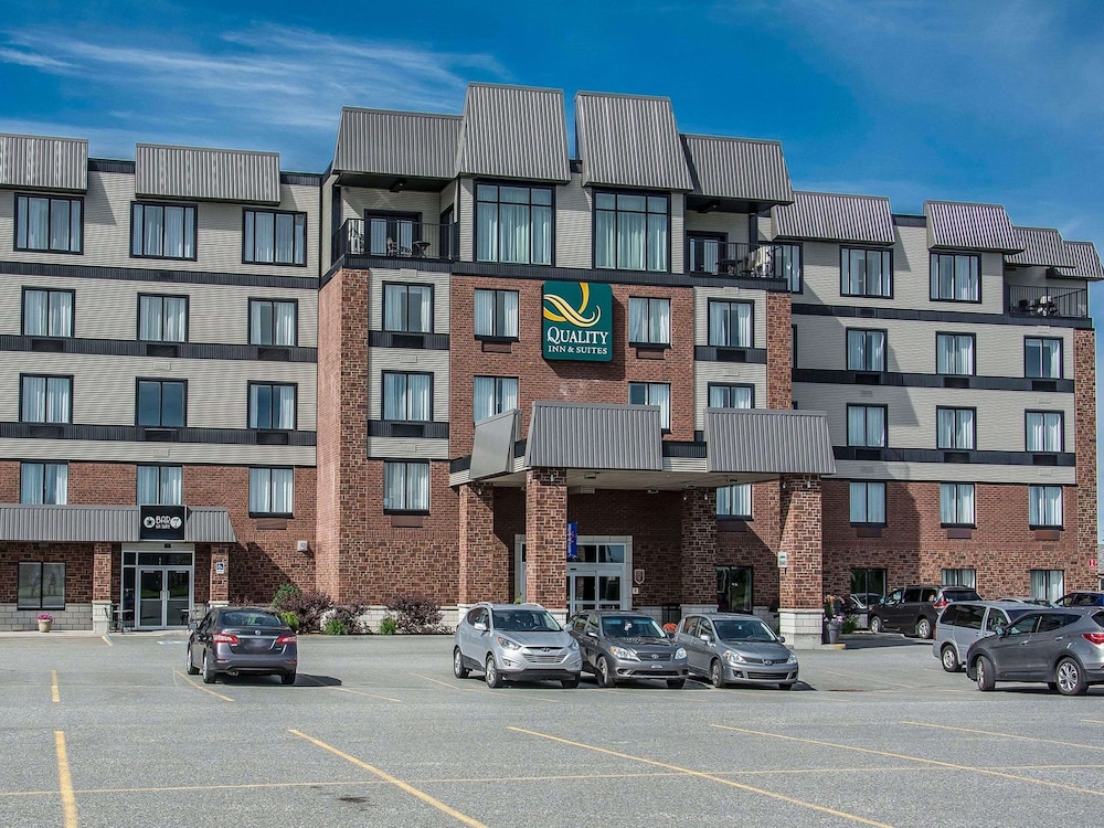 Quality Inn and Suites Hotel Victoriaville - Victoriaville