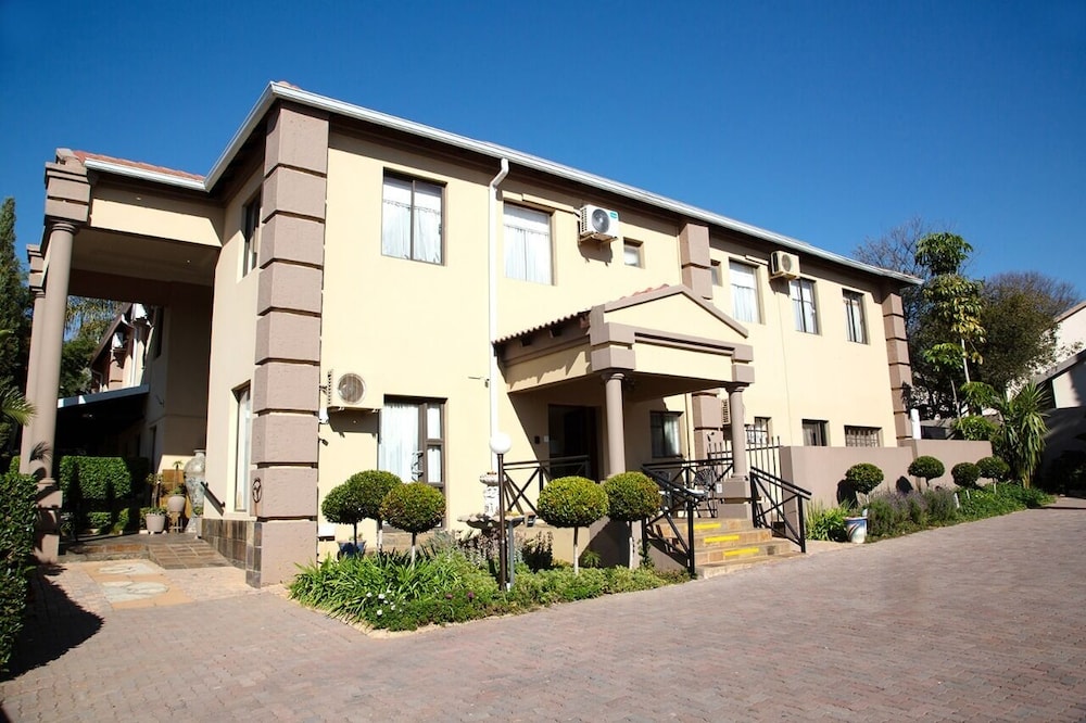 Constantia Manor Guest House - Pretoria