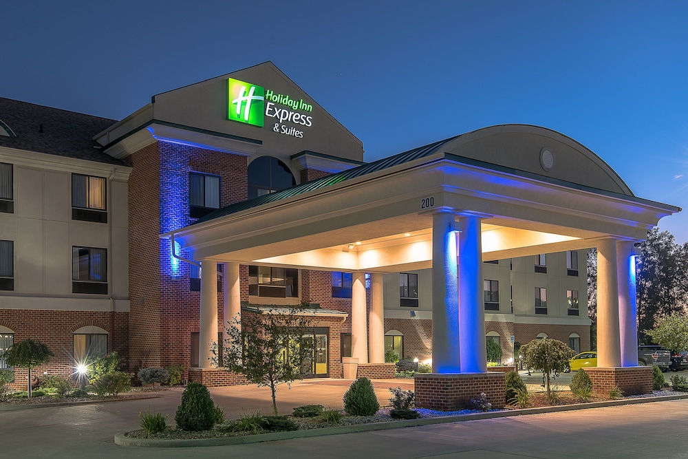 Holiday Inn Express and Suites Lafayette East - Lafayette, IN