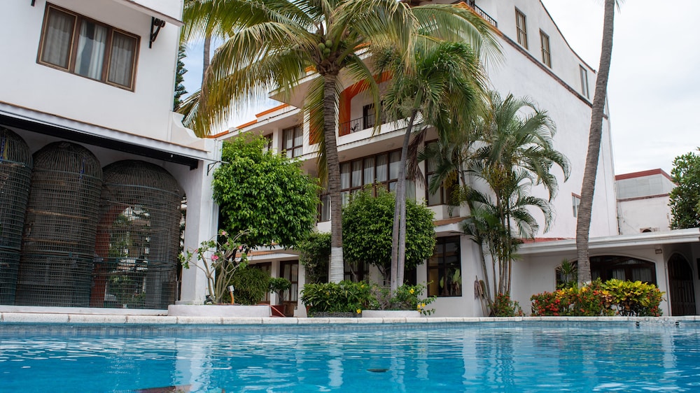 Hotel La Pergola Manzanillo - Manzanillo