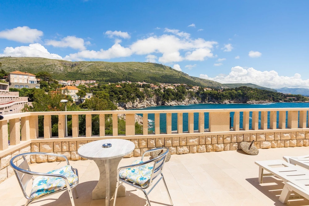 Perfect Studio With Garden Next To Rixos Hotel - Dubrovnik