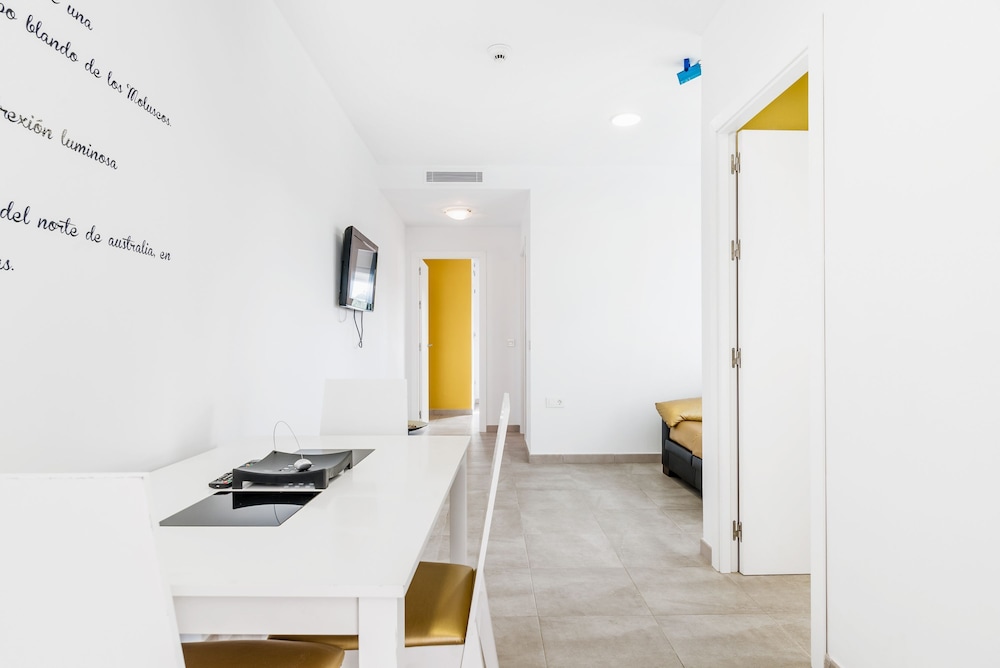 Modern, Mit Dachterrasse Und In Unmittelbarer Nähe Zum Strand - Apartamento La Perla - El Palmar de Vejer