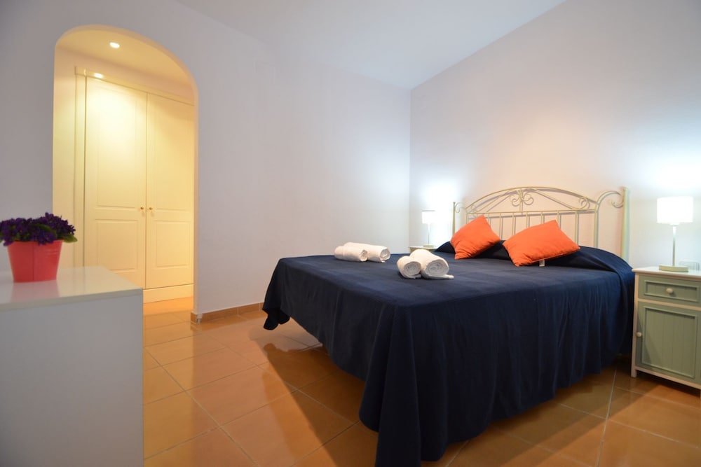 El Faro 36 - Two Bedroom Apartment, Sleeps 5 - Isla Cristina
