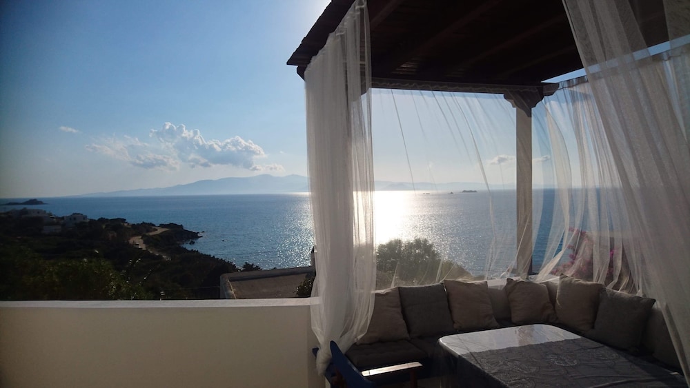 Villa - Irene's Dream - Naxos