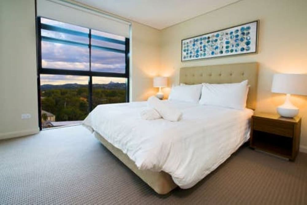 Luxury Apartment With Amazing Views! - Coolangatta