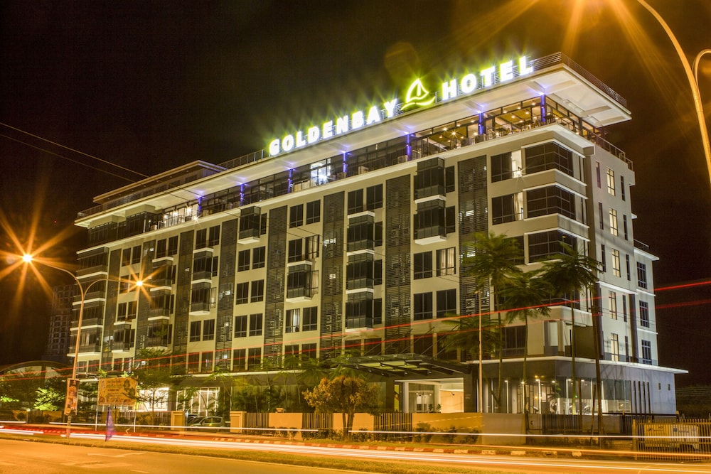 Goldenbay Hotel - Sarawak