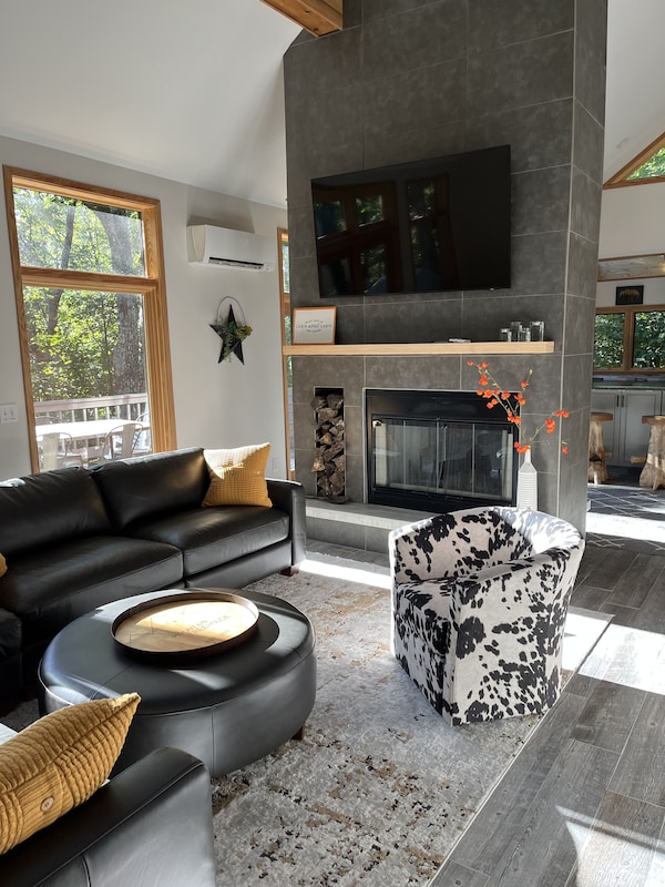 Stunning Newly Rebuilt Home! Perfect Peaceful Getaway That Sleeps 14! - Wintergreen Resort