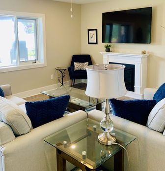 North Saanich Villas and Beach house Best Price on cozycozy