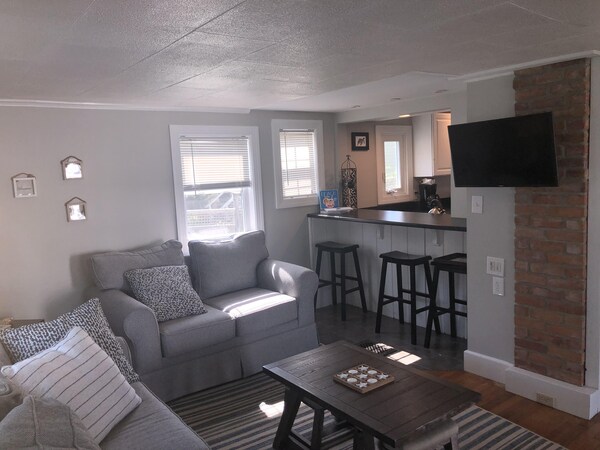 Perfect Pine Point Beach House With Rooftop Deck And Private Yard! - Portland, ME
