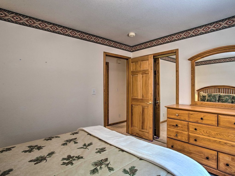 Ouray Retreat with Patio - 1 Mi to Main Street! - Ouray, CO