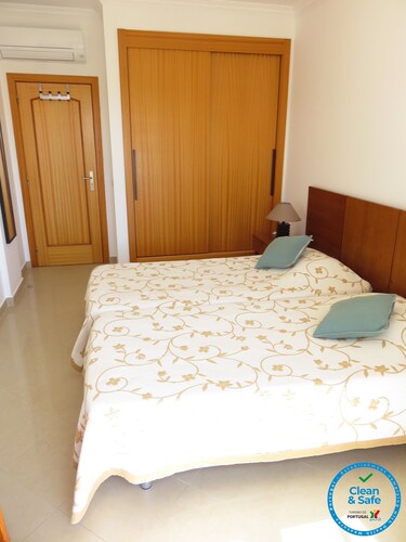 1 Bedroom Apartment With Sea View Near Praia Nª Sra Rocha - Porches