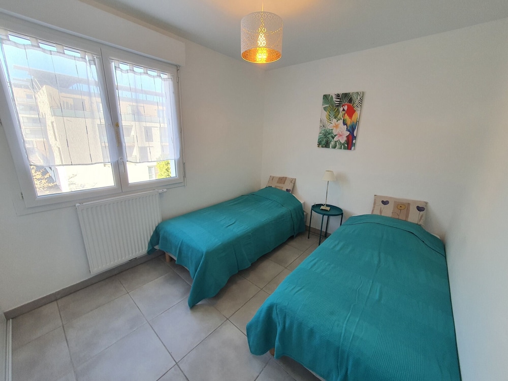 Apartment Sète, 2 Bedrooms, 4 Persons - Loupian