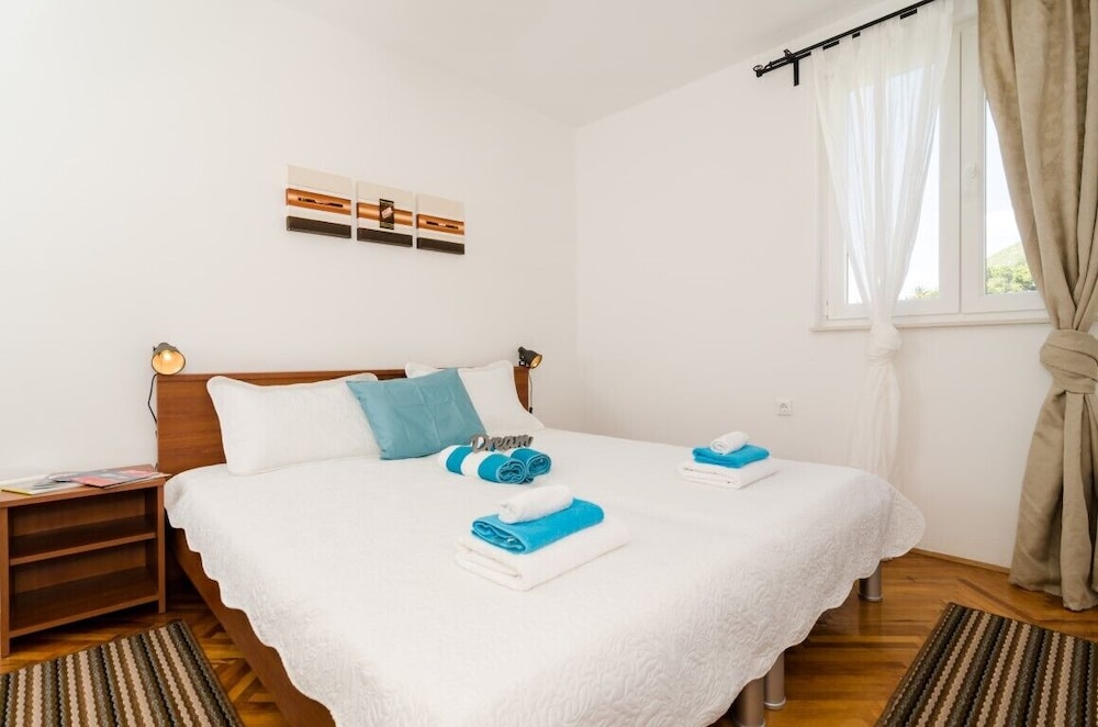 Nives Apartment Mit Einem Schlafzimmer - Dalmatien