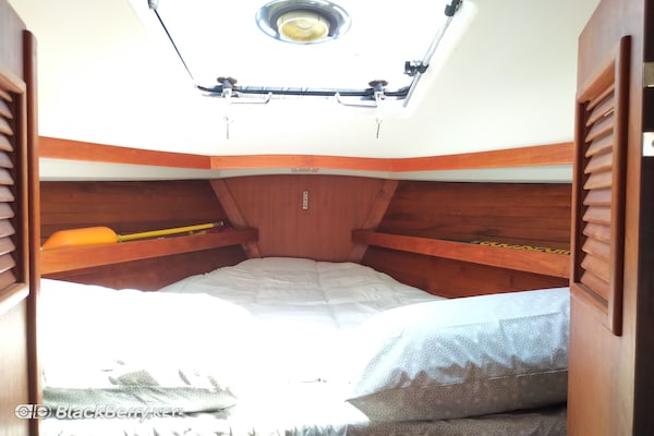 Two Bedroom Sailboat - Muskegon, MI