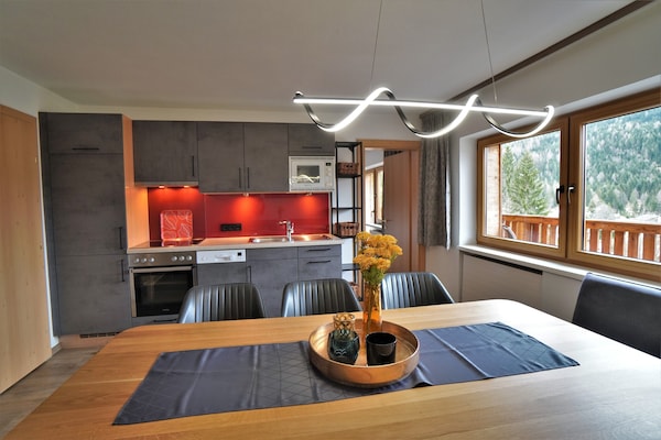 New Apart At The Zugspitze With Spa, Hot Tub, Barbecue Area, Beautiful Outdoor Area... - Garmisch-Partenkirchen