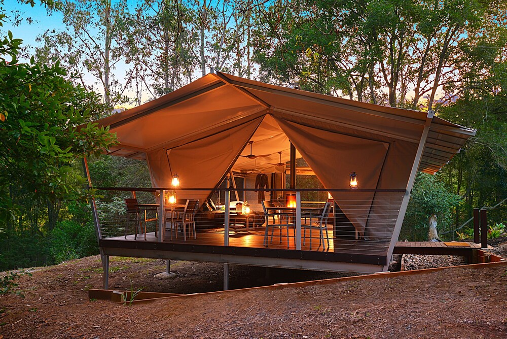 Stary Nights Luxury Camping - Montville
