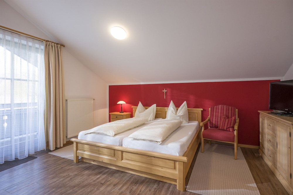 Luxurious Holiday Apartment, 36sqm, Balcony - Oberaudorf
