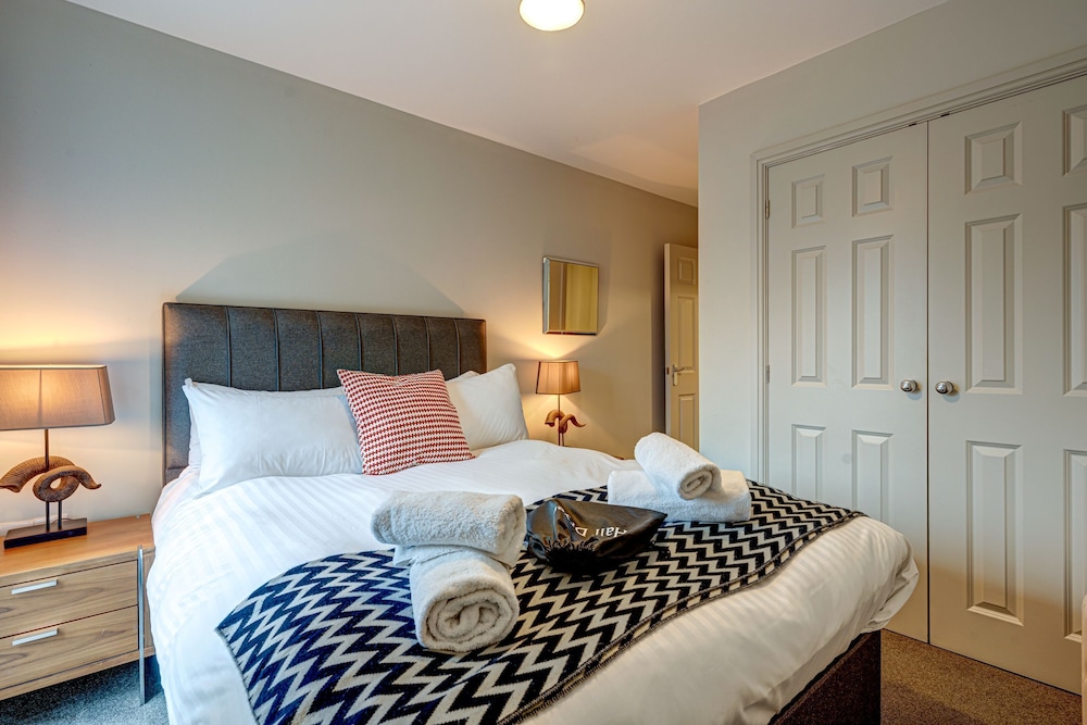 Vanbrugh Churchill Suite Serviced Apartment In Oxford 2 Bed - Oxford