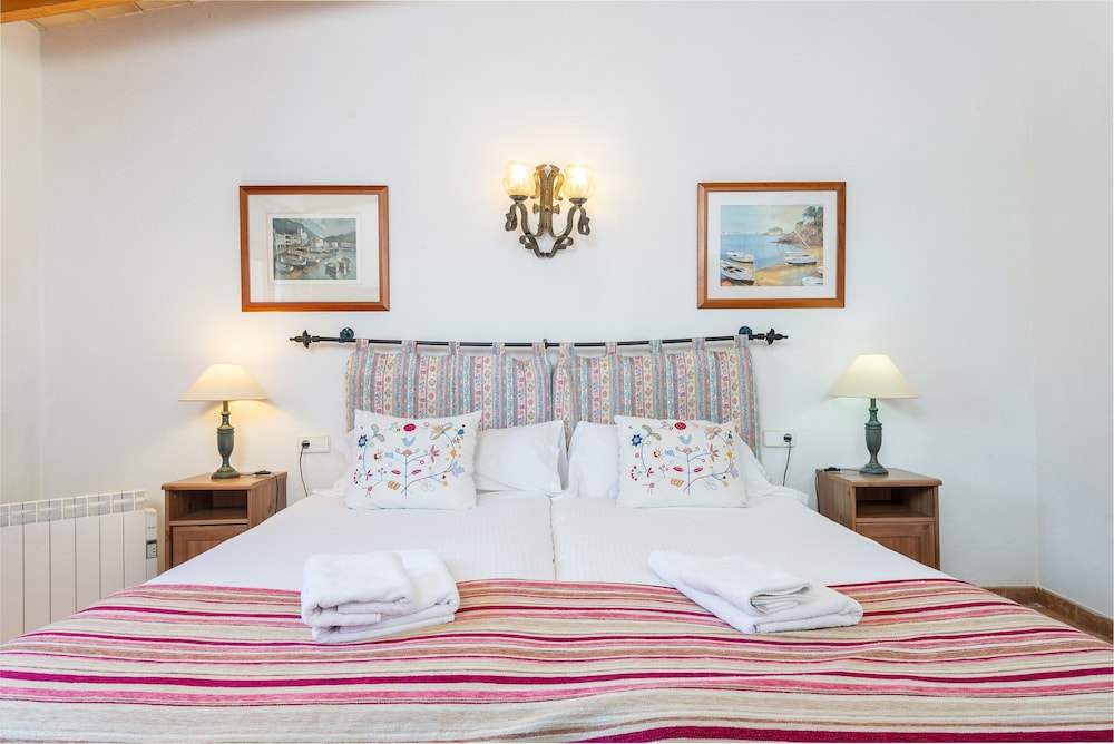 El Reboster (Carboneras) - Cosy Country House With Private Pool And Beautiful Garden. Free - Santa Margalida