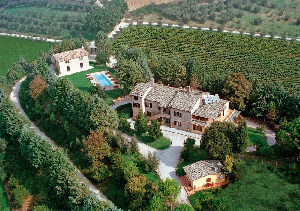Cottage Umbertide - Due Camere Da Letto Resort, Ospiti Massimo 4 - Provincia di Perugia