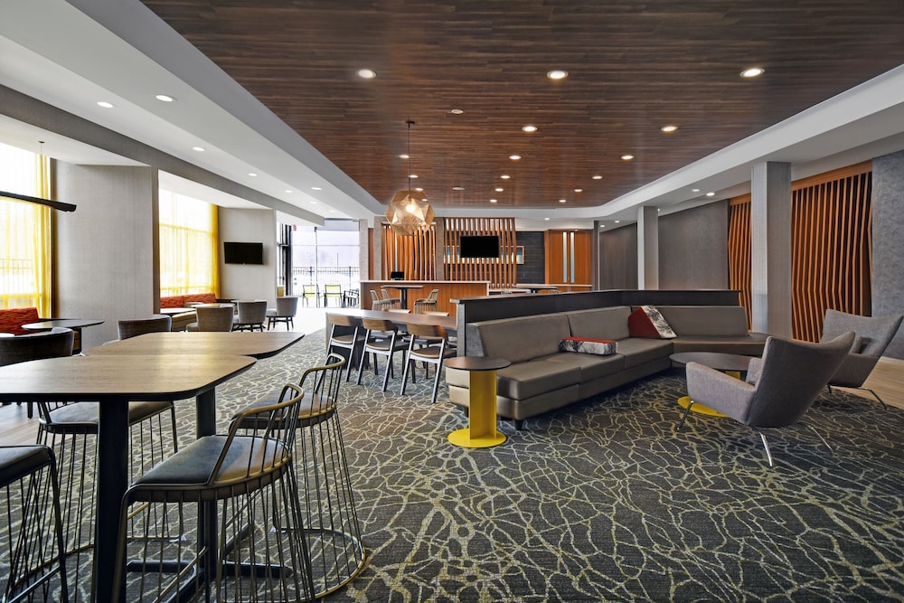 Springhill Suites By Marriott Hartford Cromwell - New Britain, CT