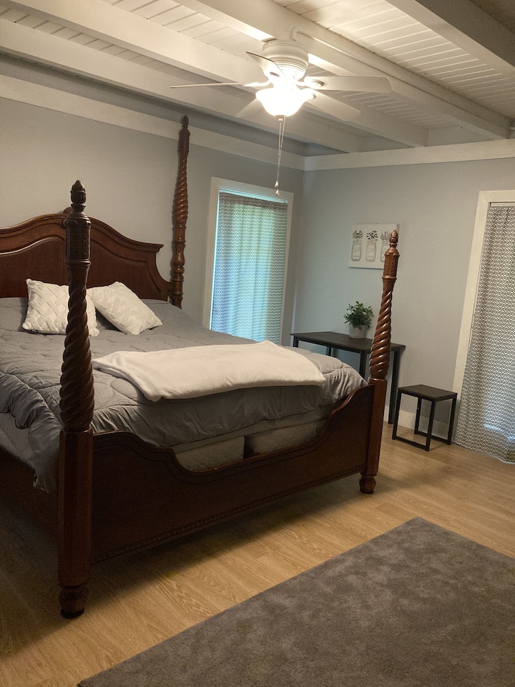 Cozy&clean Mother-in-law Suite In High Point - High Point