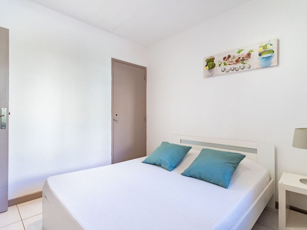 Incantevole Appartamento Per 4 Persone Con Wifi, Tv, Balcone E Parcheggio - La Favière