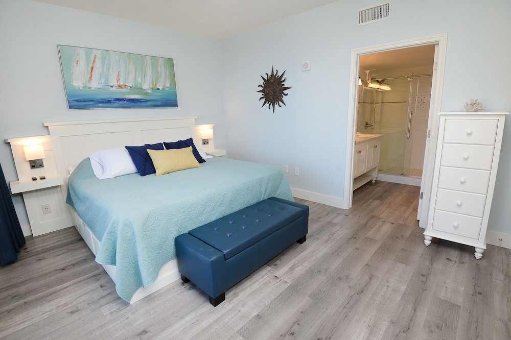 Fall & Winter Discounts! Two Master Suites! Custom Upgrades & Private Parking! - Panama City Beach