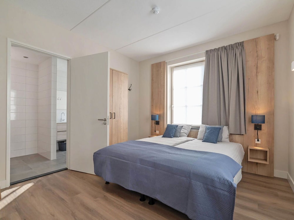 Agréable Appartement Pour 4 Personnes Avec Wifi, Bain à Remous, Tv, Balcon Et Parking - Westenschouwen