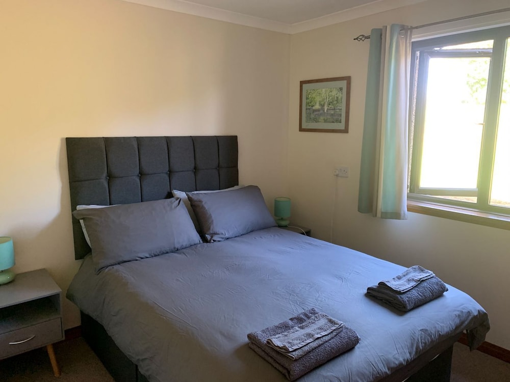 3 Bedroom Accommodation In Grantshouse, Near Duns - Eyemouth