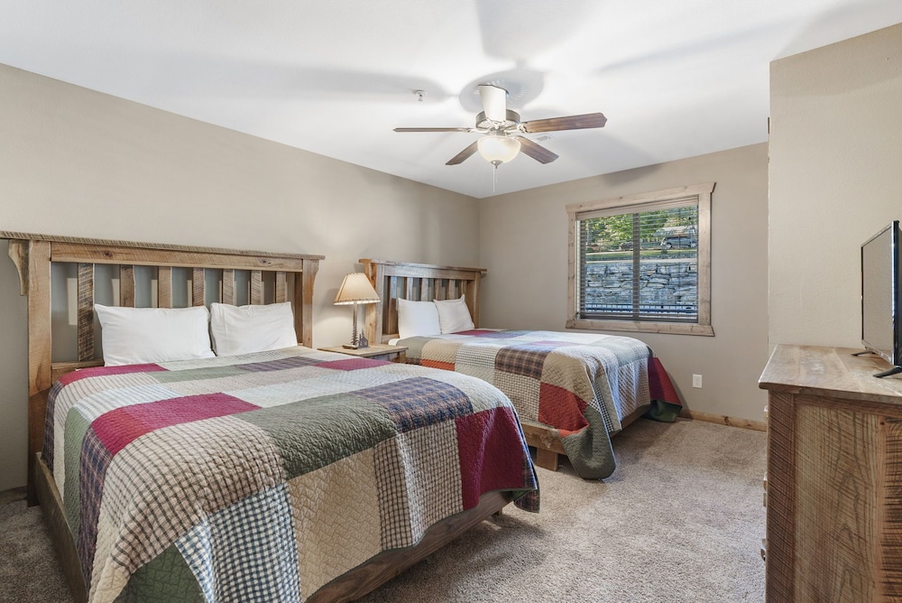 Sweet Suite - Resort Amenities And Huge Lake View! - Indian Point (U1116a) - Branson, MO