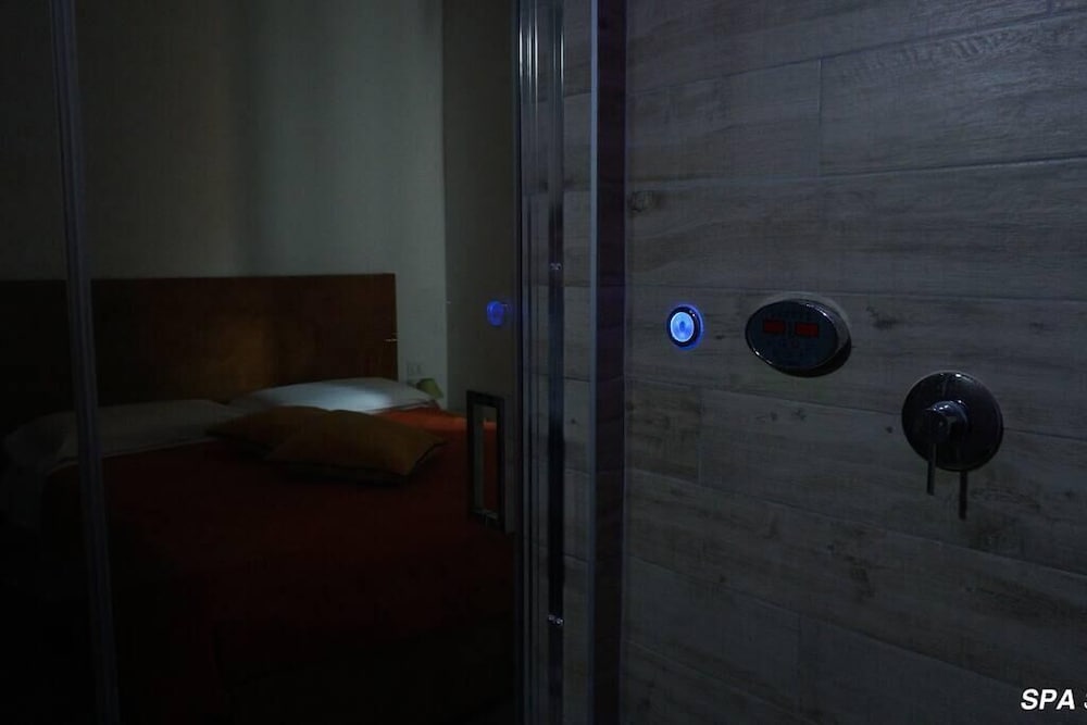 Romeo Giulietta Rooms Apartments Turkish Bath - Верона