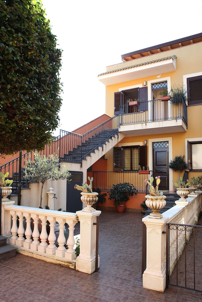 Adriana Casa Vacanze One Bedroom Apartment 5 People, Wi Fi, Parking, Near Sea - Valverde