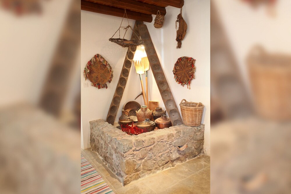 Imagine Your Family Renting This Traditional Stone Built Cottage, Nicosia Cottage 1003 - Cyprus