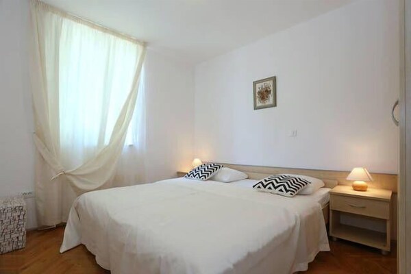 Holiday Apartment Vinjerac For 1 - 5 Persons With 1 Bedroom - Holiday Apartment - Vinjerac