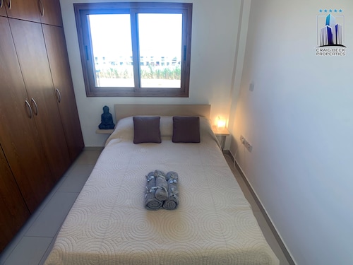 Sea View Villa W/ Private Pool + Beach Only 150m - Famagosta
