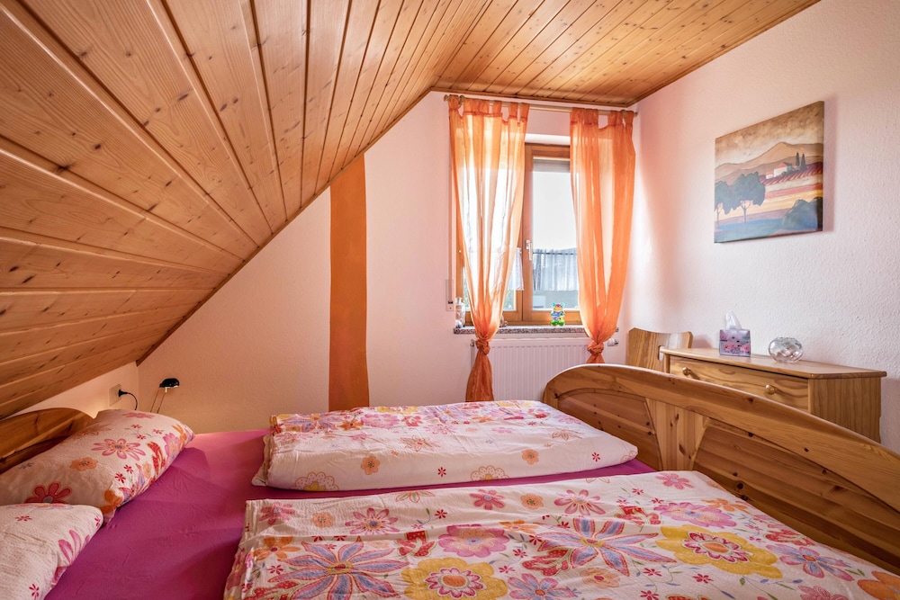 Accogliente Appartamento "Dachsberg Weitblick" Con Giardino In Comune, Wi-fi - Meersburg